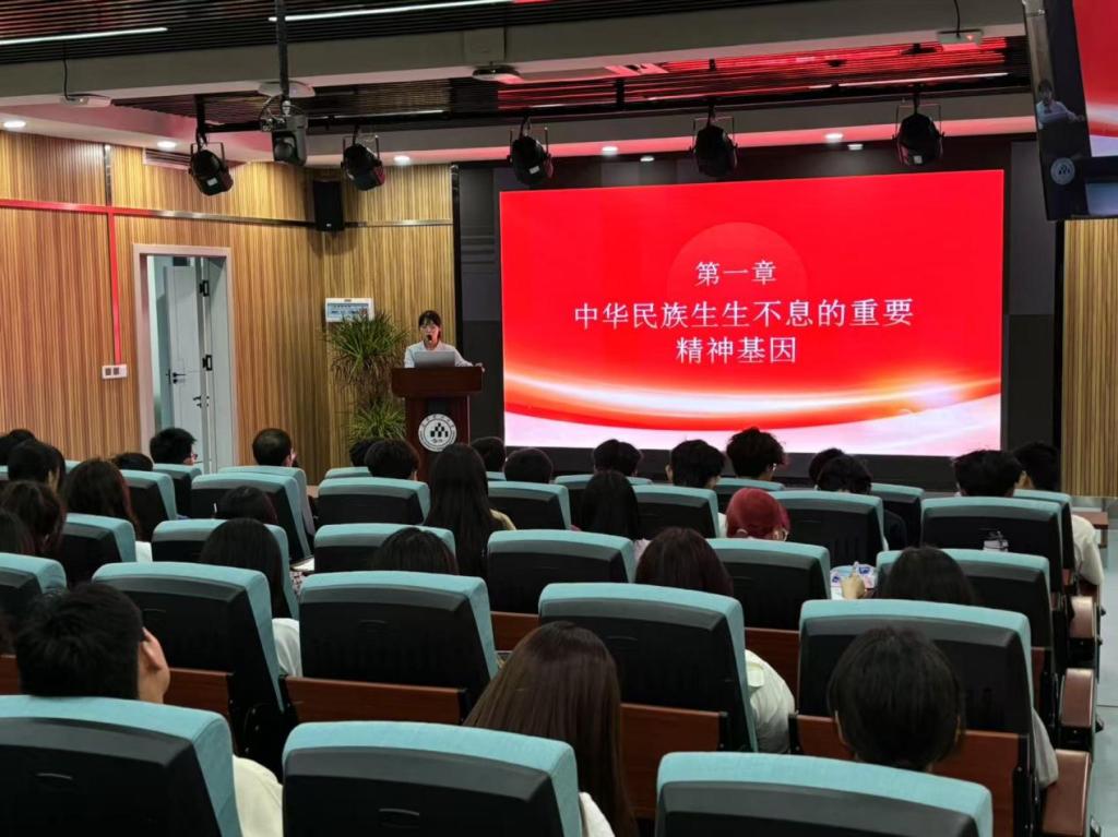 色情论坛
团委开展“弘扬爱国主义精神 做时代有为青年”主题讲座